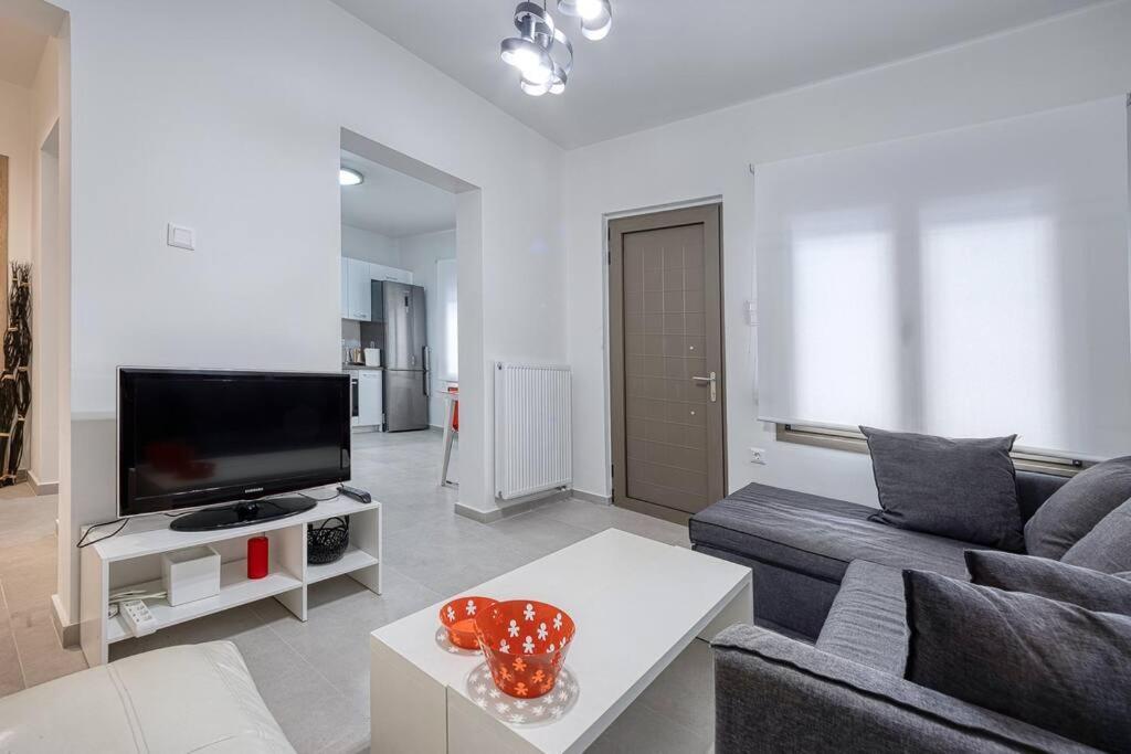 Vivian'S House Apartment Trikala  Luaran gambar